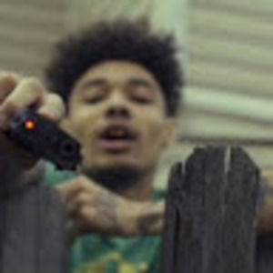 Meet your Posher, Fatima